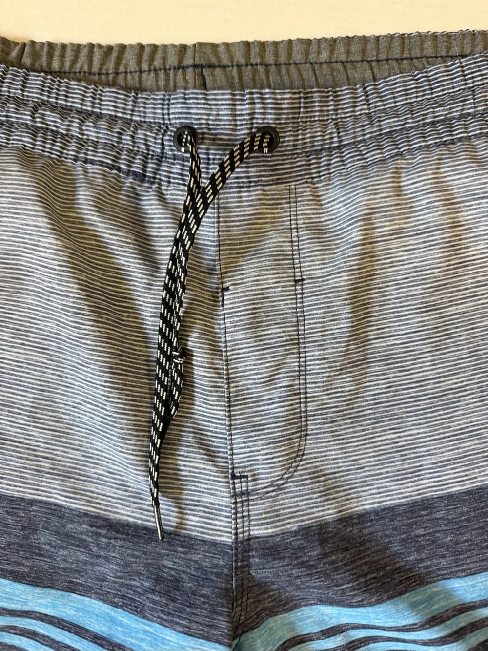Hurley Mens Blue Gray Striped Board Shorts Swim Trunks Size Large Costal